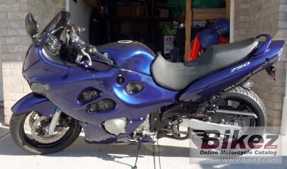 2004 Suzuki Katana 750 photo